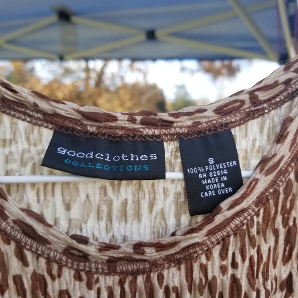 Leopard print maxi dress. Size small. Good Clothes. - Picture 6 of 9